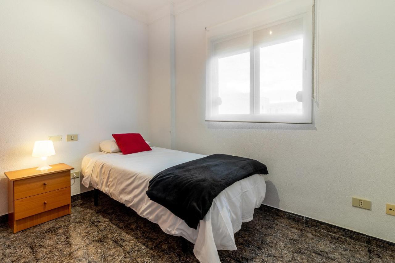 Flatguest Cicer - 3BDR + Balcony + Beach Las Palmas de Gran Canaria Zewnętrze zdjęcie